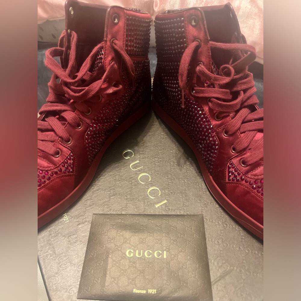 Men’s Authentic Burgundy Rhinestone Gucci Trainers w/box
Originally $1,200